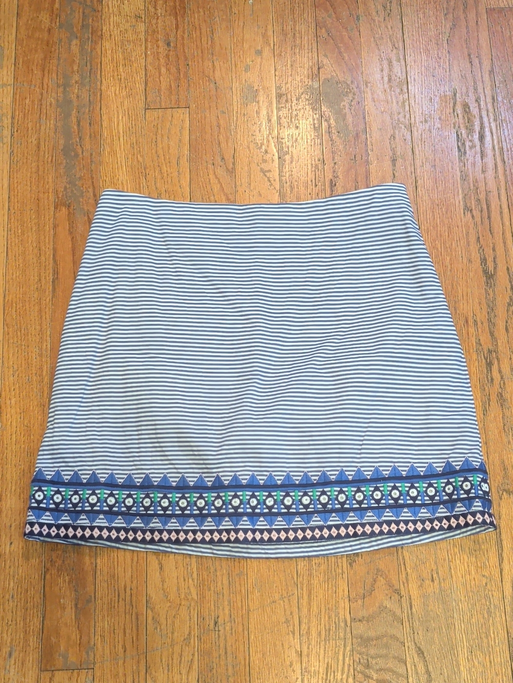 Vineyard Vines Striped Blue Embroidered Hem Women's Skirt
